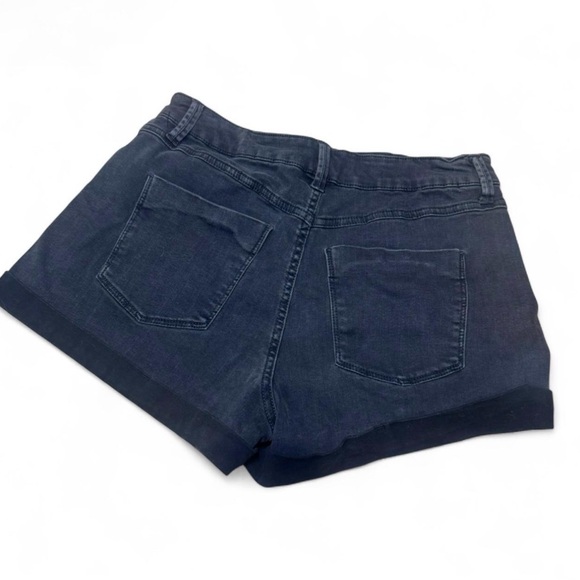 ReWash highrise mom denim shorts Size 9 - Picture 5 of 6